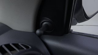 Used 2016 Maruti Suzuki Alto K10 [2014-2019] VXi Petrol Manual top_features Adjustable ORVM