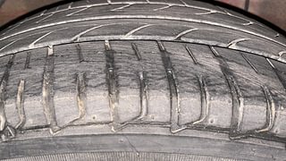 Used 2016 Hyundai Elite i20 [2014-2018] Sportz 1.2 Petrol Manual tyres RIGHT REAR TYRE TREAD VIEW