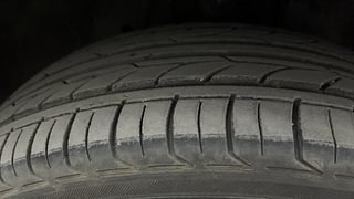 Used 2014 Honda City [2014-2017] VX Petrol Manual tyres RIGHT FRONT TYRE TREAD VIEW