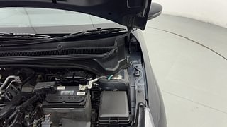 Used 2023 Hyundai New i20 Asta (O) 1.2 IVT Petrol Automatic engine ENGINE LEFT SIDE HINGE & APRON VIEW