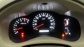 Used 2012 Toyota Innova [2008-2013] 2.5 V 8 STR Diesel Manual interior CLUSTERMETER VIEW