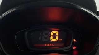 Used 2017 Renault Kwid [2017-2019] RXT 1.0 SCE Special Petrol Manual interior CLUSTERMETER VIEW