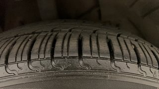 Used 2016 Tata Zest [2014-2019] XM Petrol Petrol Manual tyres RIGHT FRONT TYRE TREAD VIEW