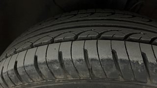 Used 2018 Hyundai Elite i20 [2014-2018] Sportz 1.2 Petrol Manual tyres LEFT FRONT TYRE TREAD VIEW
