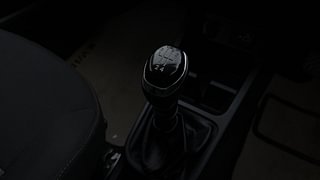 Used 2020 renault Kwid 1.0 RXT Opt Petrol Manual interior GEAR  KNOB VIEW