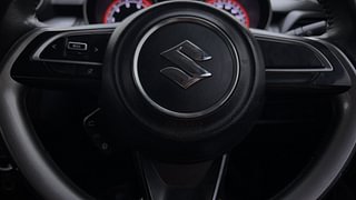 Used 2020 Maruti Suzuki Swift [2017-2021] ZXI Petrol Manual top_features Airbags