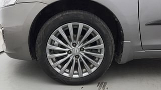 Used 2017 maruti-suzuki Ciaz Alpha 1.3 Diesel Diesel Manual tyres LEFT FRONT TYRE RIM VIEW