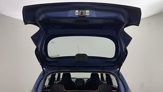 Used 2018 Renault Kwid [2017-2019] CLIMBER 1.0 Petrol Manual interior DICKY DOOR OPEN VIEW