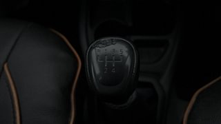 Used 2017 Datsun Redi-GO [2015-2019] T (O) Petrol Manual interior GEAR  KNOB VIEW