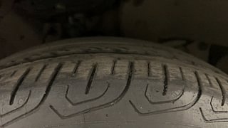 Used 2015 Honda City [2014-2017] VX Petrol Manual tyres RIGHT FRONT TYRE TREAD VIEW