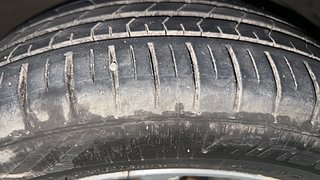Used 2017 maruti-suzuki Ciaz Alpha 1.3 Diesel Diesel Manual tyres RIGHT FRONT TYRE TREAD VIEW