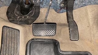 Used 2017 Honda City [2017-2020] VX CVT Petrol Automatic interior PEDALS VIEW