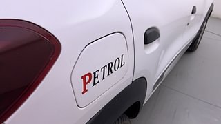 Used 2020 renault Kwid 1.0 RXT Opt Petrol Manual dents MINOR SCRATCH