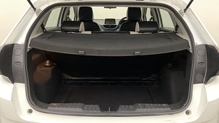 Used 2023 Tata Altroz XZ 1.2 Petrol Manual interior DICKY INSIDE VIEW