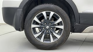 Used 2021 Maruti Suzuki S-Cross Delta 1.5 AT Petrol Automatic tyres RIGHT REAR TYRE RIM VIEW