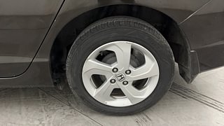 Used 2014 Honda City [2014-2017] VX Petrol Manual tyres LEFT REAR TYRE RIM VIEW