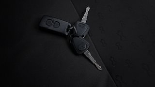 Used 2016 Tata Nano [2014-2018] Twist XTA Petrol Petrol Automatic extra CAR KEY VIEW