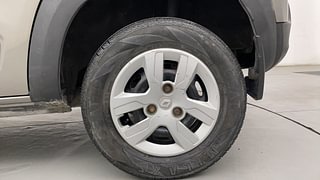 Used 2017 Renault Kwid [2017-2019] RXT 1.0 SCE Special Petrol Manual tyres LEFT REAR TYRE RIM VIEW