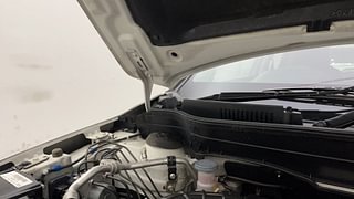 Used 2020 Maruti Suzuki Vitara Brezza [2020-2022] ZXI AT Petrol Automatic engine ENGINE RIGHT SIDE HINGE & APRON VIEW