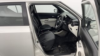 Used 2020 Maruti Suzuki Ignis [2017-2020] Zeta AMT Petrol Petrol Automatic interior RIGHT SIDE FRONT DOOR CABIN VIEW