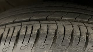 Used 2022 Kia Sonet GTX Plus 1.0 iMT Petrol Manual tyres RIGHT FRONT TYRE TREAD VIEW