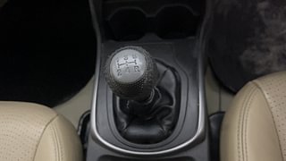 Used 2014 Honda City [2014-2017] VX Petrol Manual interior GEAR  KNOB VIEW