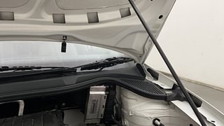 Used 2021 Volkswagen Polo [2018-2022] Trendline 1.0 (P) Petrol Manual engine ENGINE LEFT SIDE HINGE & APRON VIEW