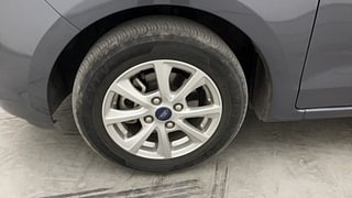 Used 2020 Ford Figo [2019-2021] Titanium Petrol Petrol Manual tyres LEFT FRONT TYRE RIM VIEW