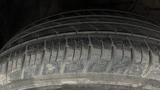 Used 2020 Maruti Suzuki Vitara Brezza [2020-2022] ZXI AT Petrol Automatic tyres RIGHT FRONT TYRE TREAD VIEW
