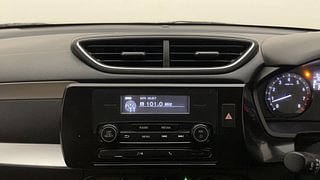 Used 2022 Honda Amaze 1.2 S CVT i-VTEC Petrol Automatic top_features Integrated (in-dash) music system