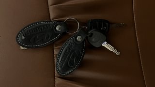 Used 2020 Hyundai New Santro 1.1 Sportz MT Petrol Manual extra CAR KEY VIEW