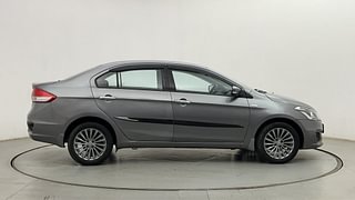 Used 2017 maruti-suzuki Ciaz Alpha 1.3 Diesel Diesel Manual exterior RIGHT SIDE VIEW