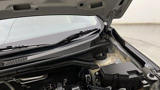 Used 2024 Honda Amaze 1.2 VX CVT i-VTEC Petrol Automatic engine ENGINE LEFT SIDE HINGE & APRON VIEW