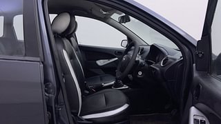 Used 2012 Ford Figo [2010-2015] Duratorq Diesel Titanium 1.4 Diesel Manual interior RIGHT SIDE FRONT DOOR CABIN VIEW