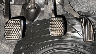 Used 2019 Maruti Suzuki Alto K10 [2014-2019] VXi (O) Petrol Manual interior PEDALS VIEW
