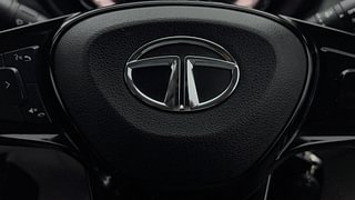 Used 2020 Tata Nexon XZ Plus Petrol Petrol Manual top_features Airbags
