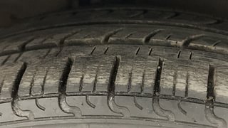 Used 2016 Hyundai Grand i10 [2013-2017] Asta (O) AT 1.2 kappa VTVT Petrol Automatic tyres RIGHT FRONT TYRE TREAD VIEW