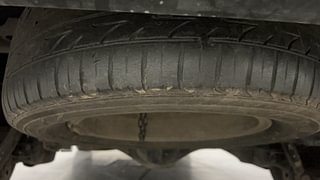 Used 2012 Toyota Innova [2008-2013] 2.5 V 8 STR Diesel Manual tyres SPARE TYRE VIEW