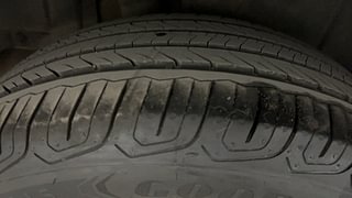 Used 2019 Maruti Suzuki XL6 [2019-2022] Alpha AT Petrol Petrol Automatic tyres RIGHT REAR TYRE TREAD VIEW