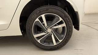 Used 2023 Tata Altroz XZ 1.2 Petrol Manual tyres LEFT REAR TYRE RIM VIEW