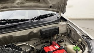 Used 2013 Maruti Suzuki Alto 800 Lxi Petrol Manual engine ENGINE LEFT SIDE HINGE & APRON VIEW