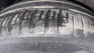 Used 2012 Ford Figo [2010-2015] Duratorq Diesel Titanium 1.4 Diesel Manual tyres RIGHT REAR TYRE TREAD VIEW