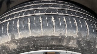 Used 2017 maruti-suzuki Ciaz Alpha 1.3 Diesel Diesel Manual tyres LEFT FRONT TYRE TREAD VIEW