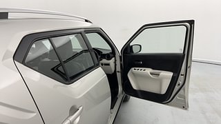 Used 2020 Maruti Suzuki Ignis [2017-2020] Zeta AMT Petrol Petrol Automatic interior RIGHT FRONT DOOR OPEN VIEW