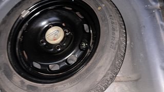 Used 2012 Ford Figo [2010-2015] Duratorq Diesel Titanium 1.4 Diesel Manual tyres SPARE TYRE VIEW