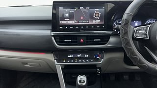 Used 2021 Kia Seltos HTX G Petrol Manual interior MUSIC SYSTEM & AC CONTROL VIEW