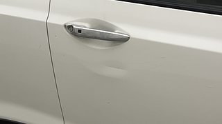 Used 2016 Hyundai Grand i10 [2013-2017] Asta (O) AT 1.2 kappa VTVT Petrol Automatic dents MINOR DENT