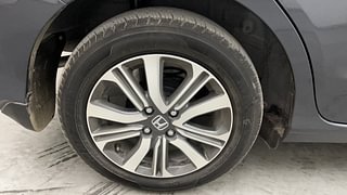 Used 2024 Honda Amaze 1.2 VX CVT i-VTEC Petrol Automatic tyres RIGHT REAR TYRE RIM VIEW