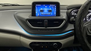 Used 2023 Tata Altroz XZ 1.2 Petrol Manual interior MUSIC SYSTEM & AC CONTROL VIEW