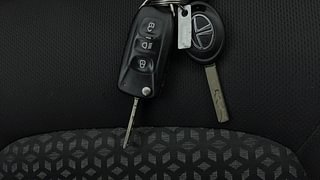 Used 2018 Tata Nexon [2017-2020] XT Diesel Diesel Manual extra CAR KEY VIEW